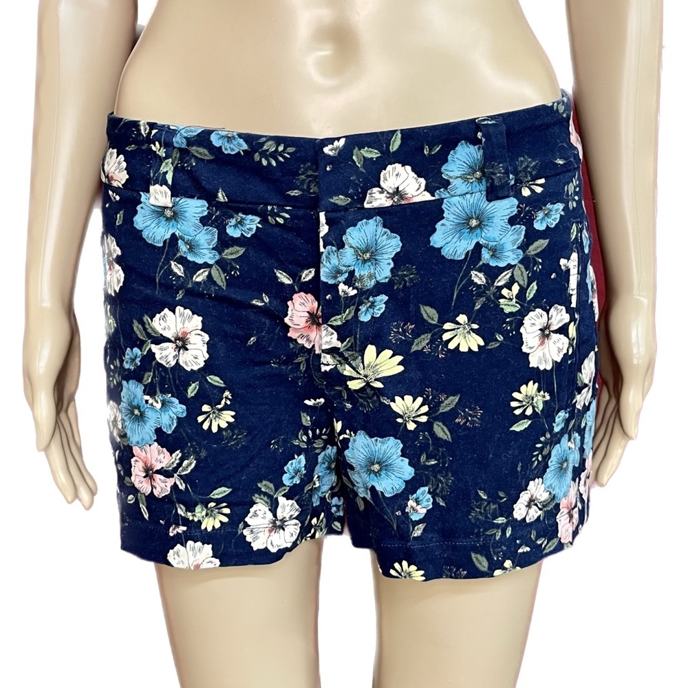 a.n.a. Floral Twill Shorts Size 4